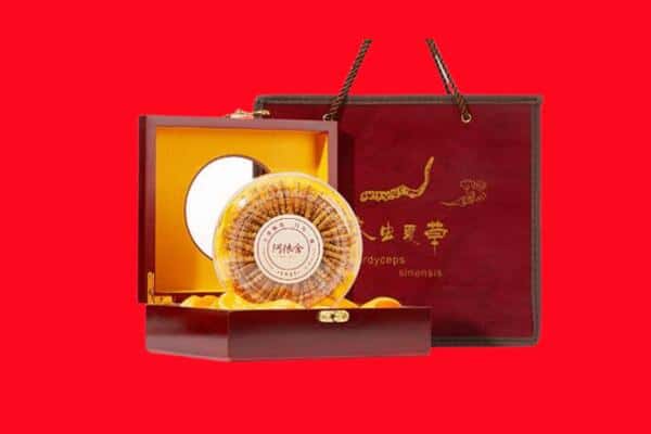 诚信求购:来凤县高价回收冬虫夏草是按克吗